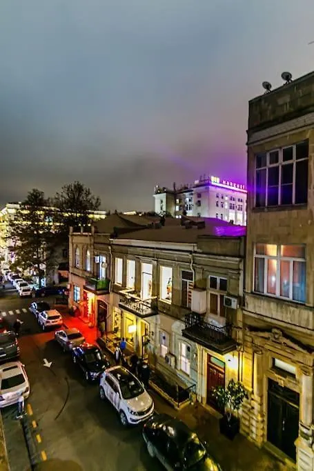 Apartment Fsincan House Centre 3 Room Baku Azerbaijan