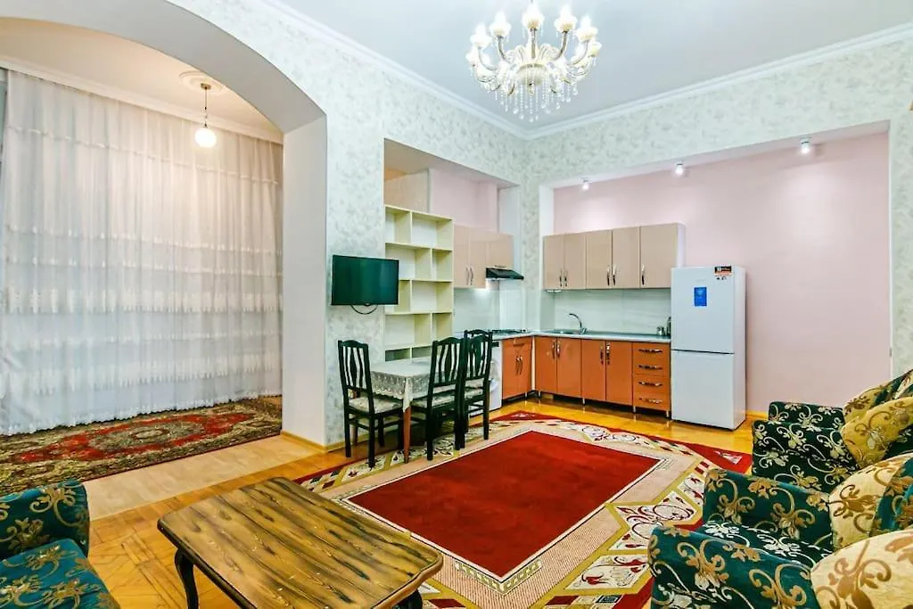 Apartment Fsincan House Centre 3 Room Baku